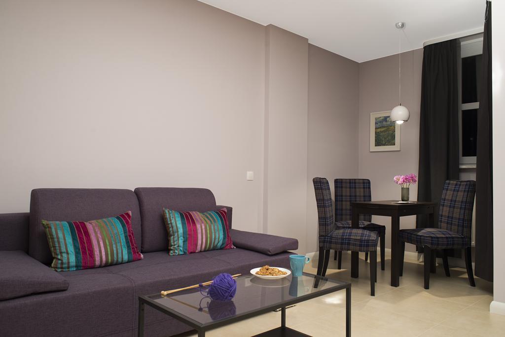 Apartamenty Tww Ochota วอร์ซอ ห้อง รูปภาพ