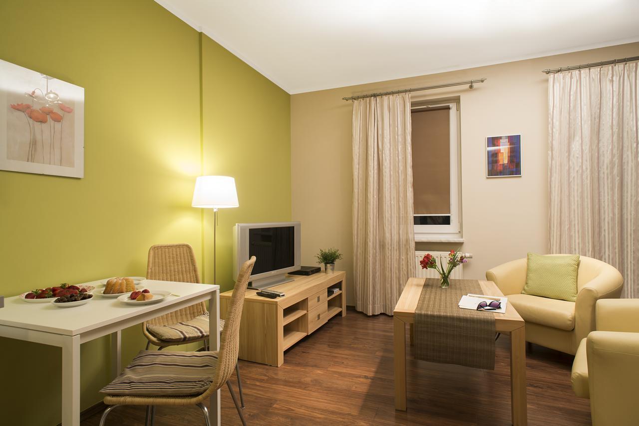 Apartamenty Tww Ochota วอร์ซอ ภายนอก รูปภาพ